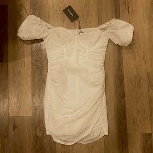 PRETTYLITTLETHING WHITE TEXTURED CORSET BODYCON DRESS